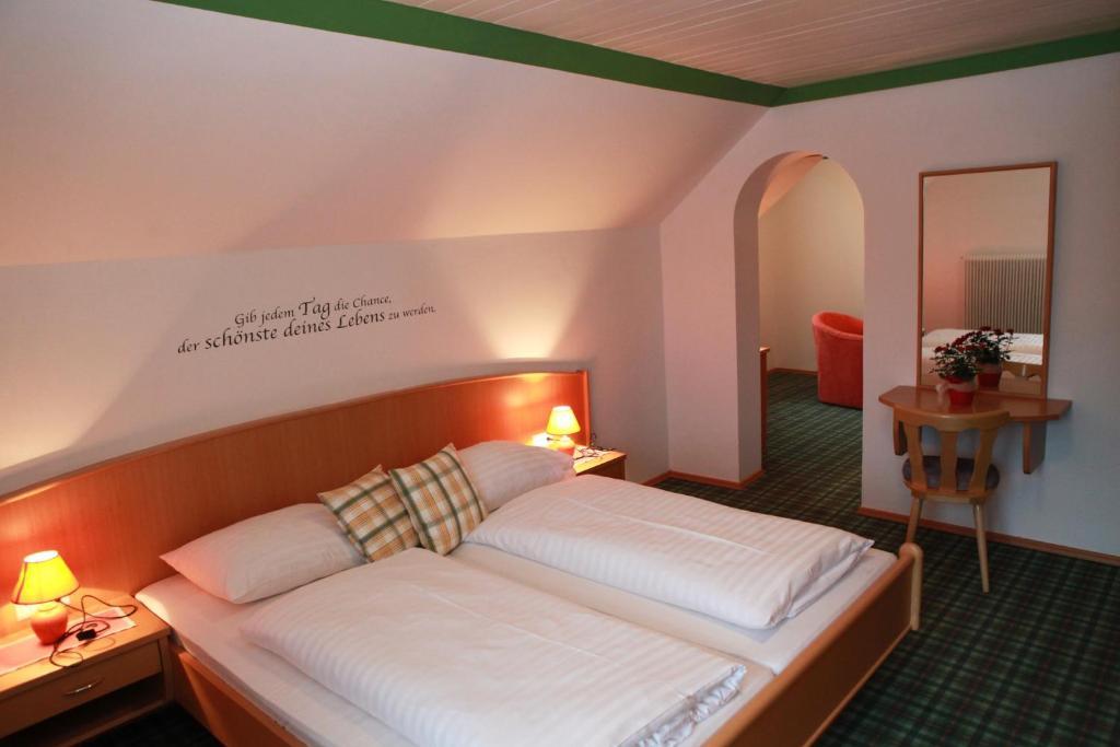 Gasthof Karlwirt Sankt Andrä im Lungau Eksteriør billede